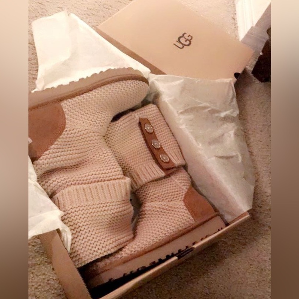 Ugg Crochet Boot